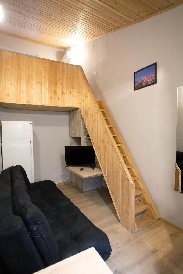 Cozy Apartment Tbilisi Eksteriør billede