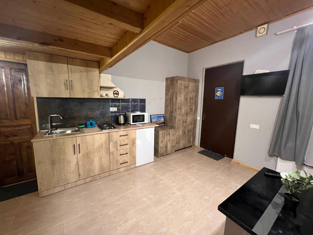 Cozy Apartment Tbilisi Eksteriør billede